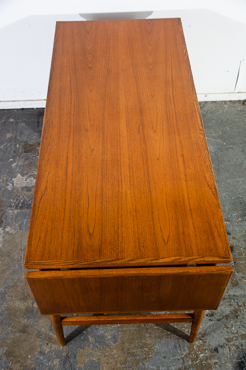 Mid Century Danish Modern Desk Executive Teak Drawers Slide Top Denmark Vintage - Image 3
