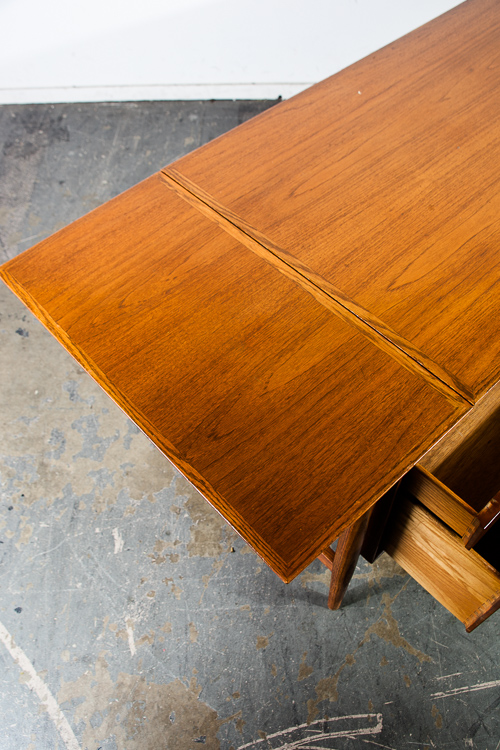 Mid Century Danish Modern Desk Executive Teak Drawers Slide Top Denmark Vintage - Image 2