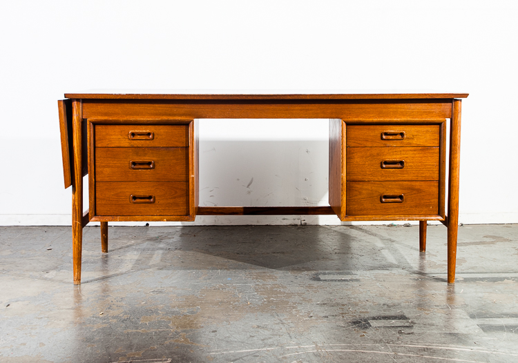 Mid Century Danish Modern Desk Executive Teak Drawers Slide Top Denmark Vintage - Image 6