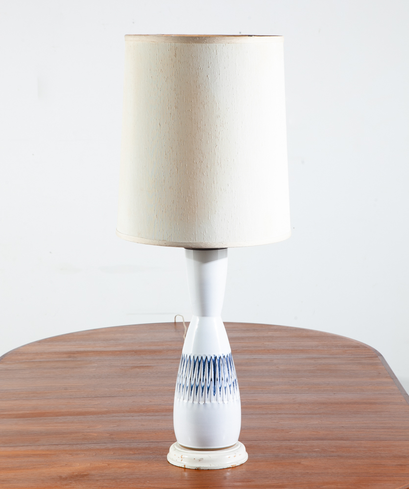 Mid Century Modern Table Lamp Ceramic Studio Blue White Vintage Lighting Light - Image 7