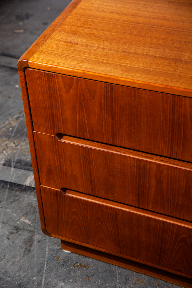 Mid Century Danish Modern Dresser Credenza 6 Drawer Teak Vintage Denmark Low Mcm Lowboy - Image 9
