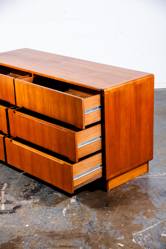 Mid Century Danish Modern Dresser Credenza 6 Drawer Teak Vintage Denmark Low Mcm Lowboy - Image 6