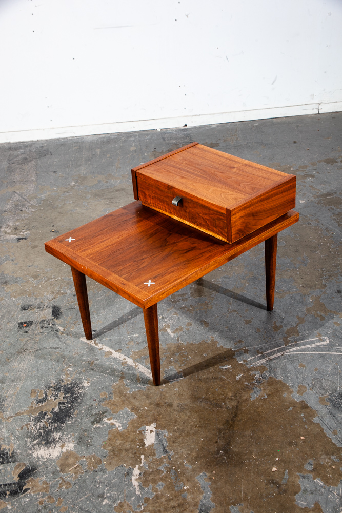 Mid Century Modern Nightstands End Side Tables Set American of Martinsville Drawer Merton Gershun Walnut Drawer - Image 6