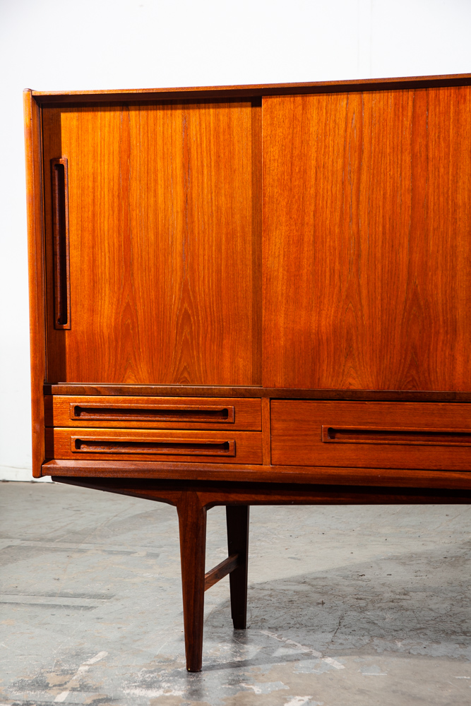 Mid Century Danish Modern Credenza Sideboard Teak Cabinet Buffet Hutch Drawers Vintage Denmark Highboard - Image 5