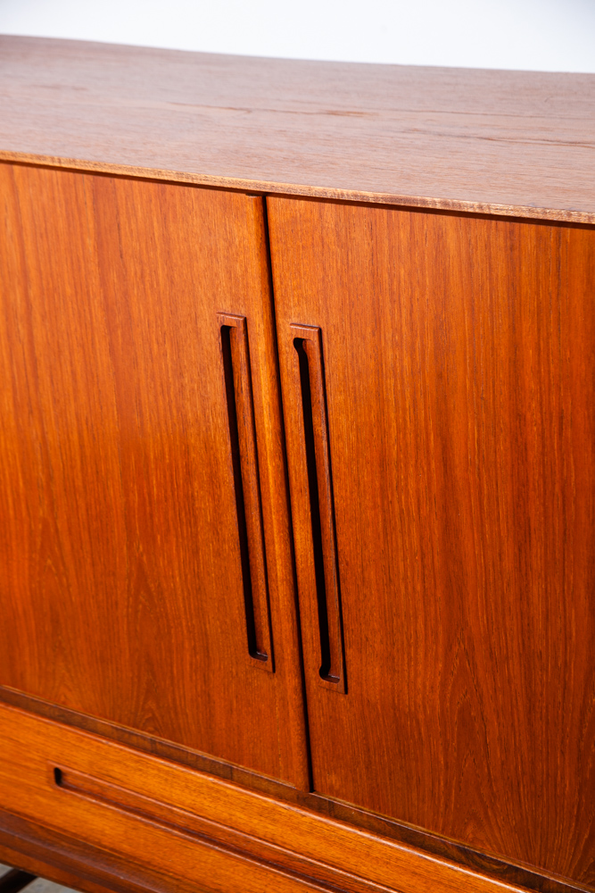 Mid Century Danish Modern Credenza Sideboard Teak Cabinet Buffet Hutch Drawers Vintage Denmark Highboard - Image 11