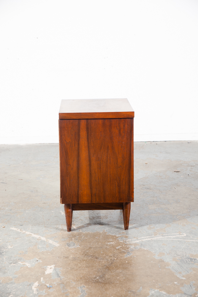 Mid Century Modern Walnut Nightstand Single End Side Table Drawer American Design Wood - Image 4