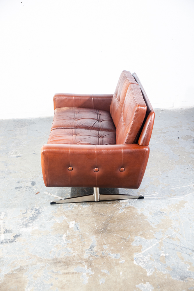 Mid Century Danish Modern Sofa Settee Svend Skipper Cognac Brown Leather Denmark Tandem 2 Seater - Image 4