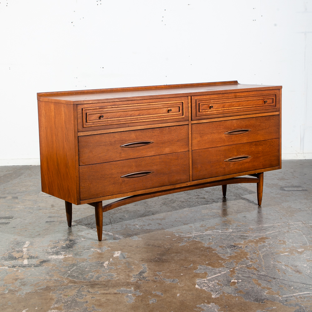 Mid Century Modern Dresser Credenza Broyhill Sculptra Brazilia 6 Drawer Danish Walnut Wood - Image 3