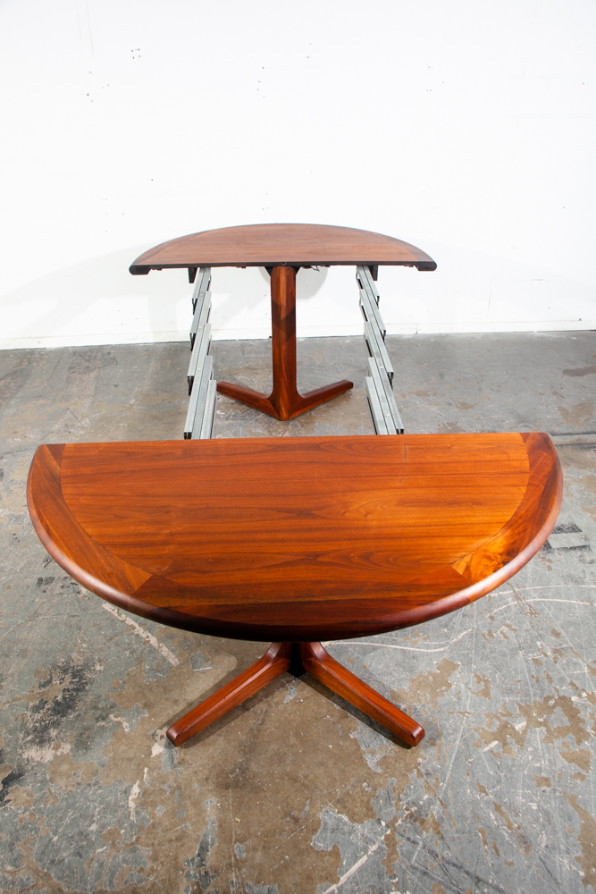 Mid Century Modern Dining Table Glenn of California Solid Walnut Round Danish Oval Denmark Kipp Stewart - Image 7