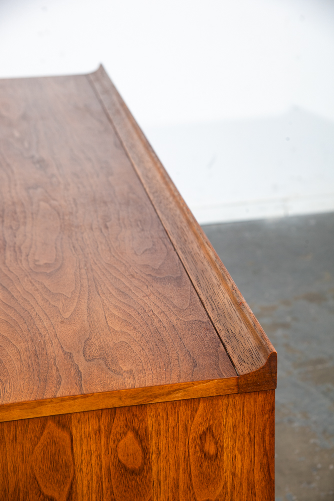 Mid Century Modern Dresser Credenza Broyhill Sculptra Brazilia 6 Drawer Danish Walnut Wood - Image 11