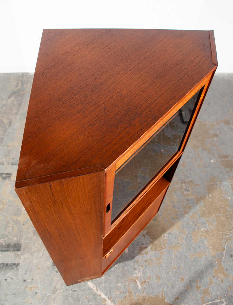Mid Century Danish Modern Corner Cabinet Bar Unit Teak Wood Drawers Denmark Glass Bar Storage - Image 12