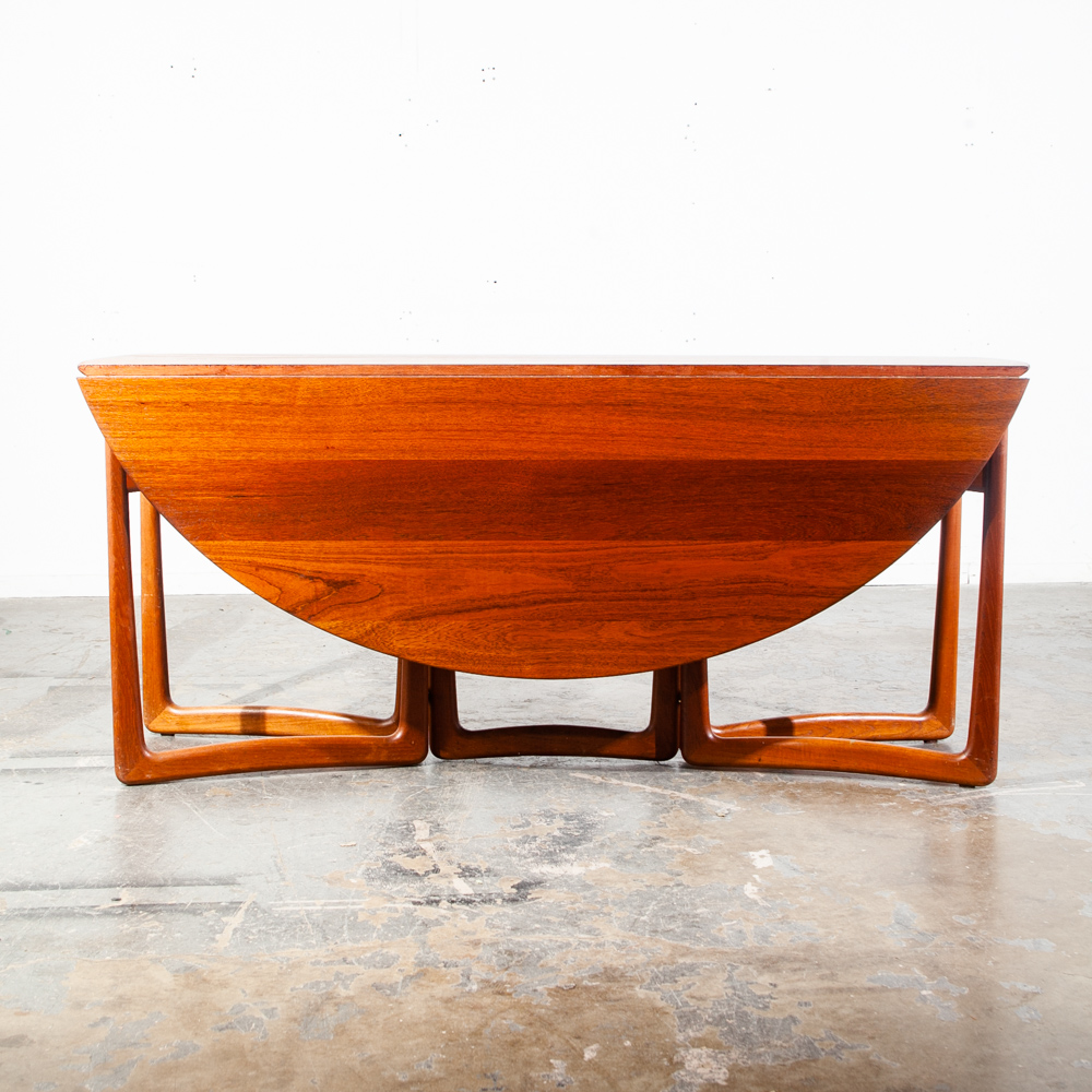 Mid Century Danish Modern Dining Table Solid Teak Peter Hvidt France & Son Orla Molgaard Leaf Oval Round Expanding - Image 4