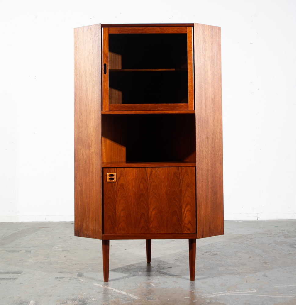 Mid Century Danish Modern Corner Cabinet Bar Unit Teak Wood Drawers Denmark Glass Bar Storage
