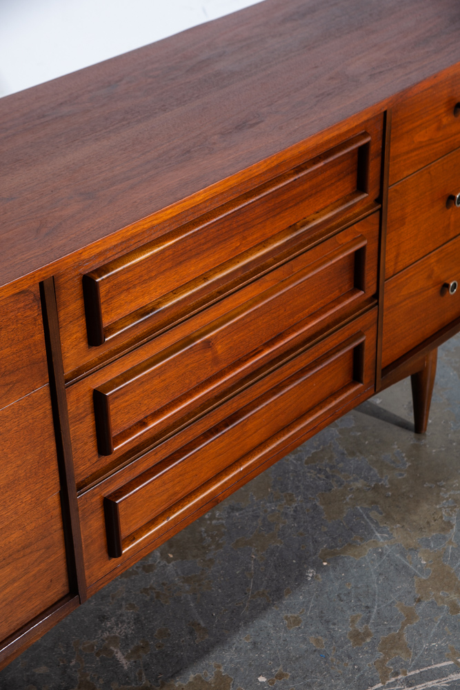 Mid Century Modern Credenza Dresser Walnut Broyhill Drexel 9 drawer Williams Mcm - Image 10