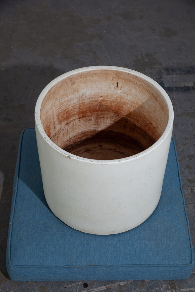 Mid Century Modern Planter AC-14 White Matte Large Gainey Ceramic Vintage Round - Image 4