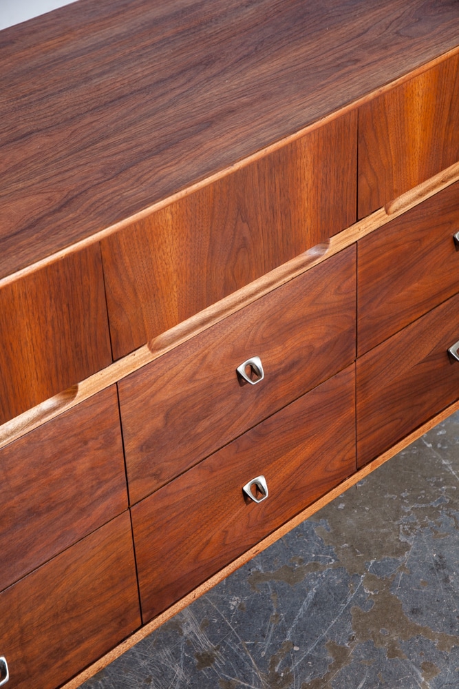 Mid Century Modern Dresser Credenza Walnut 9 Drawer Restored Lane Drexel Vintage - Image 6