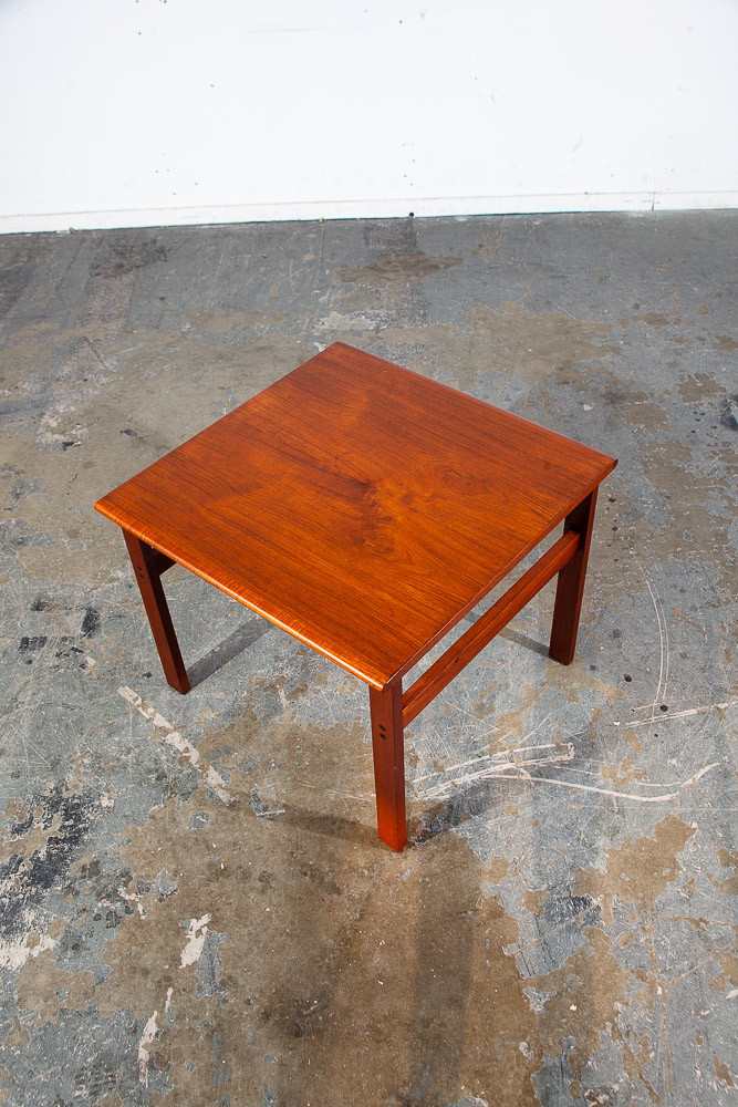 Mid Century Danish Modern End Table Side Square Teak Denmark Illum Wikkelso NM - Image 8