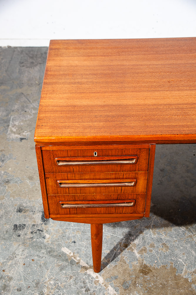 Mid Century Danish Modern Desk Office Executive Teak J Svenstrup Bar Denmark - Image 10