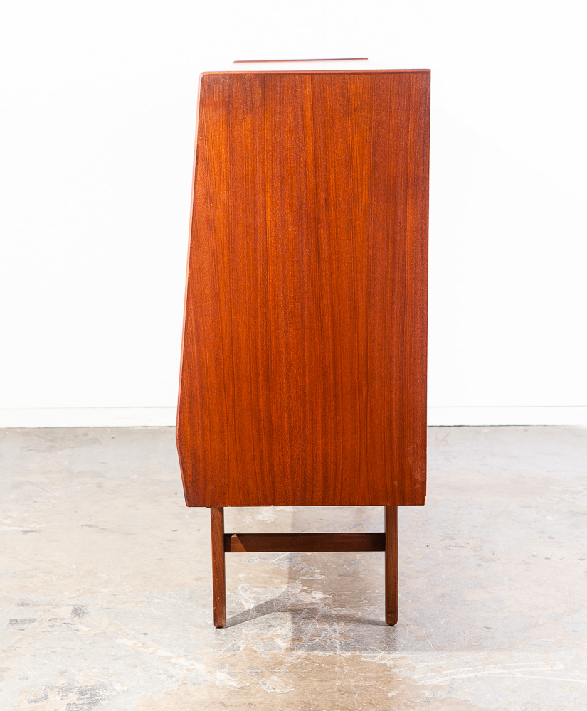 Mid Century Danish Modern Credenza Westergaards Silkeborg Sideboard Large Cabinet - Image 6