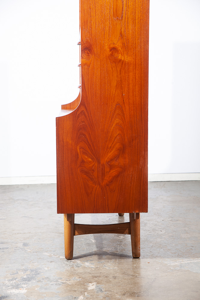 Mid Century Danish Modern Hutch Cabinet Teak Credenza Display Storage Denmark VG - Image 6