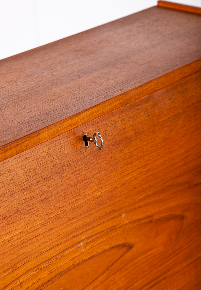 Mid Century Danish Modern Secretary Desk Bureau Denmark Teak Drawers Dyrlund Mcm - Image 8