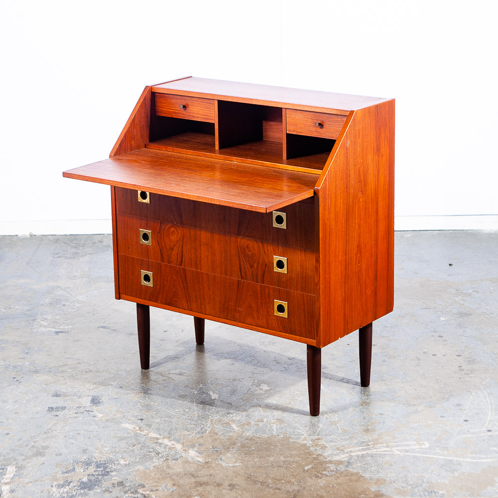 Mid Century Danish Modern Secretary Desk Bureau Denmark Vintage Drawers Vanity - Image 8