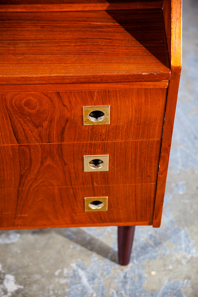 Mid Century Danish Modern Secretary Desk Bureau Denmark Vintage Drawers Vanity - Image 10