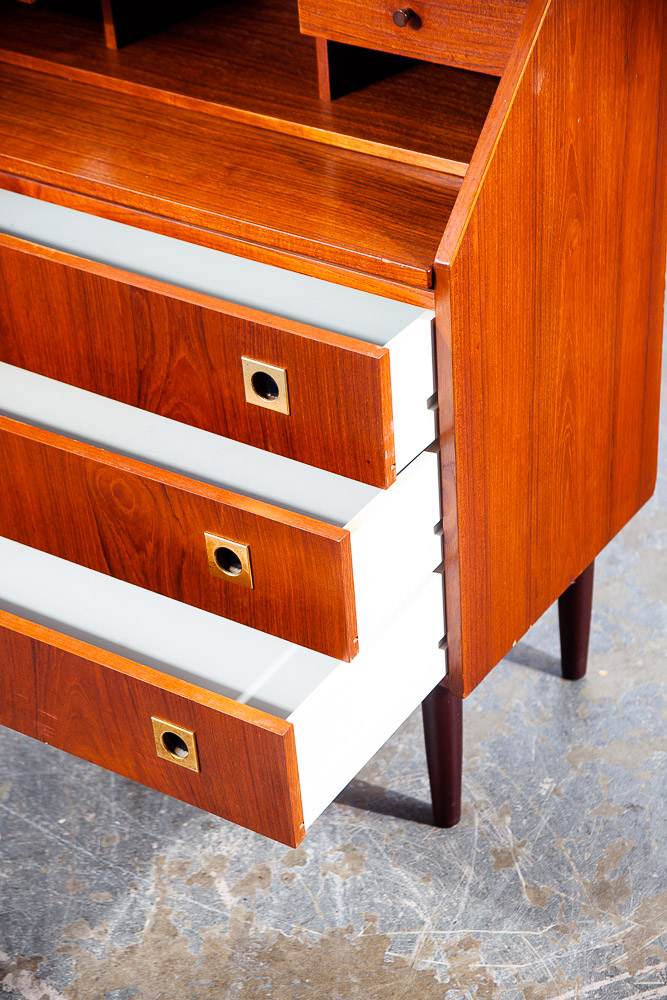 Mid Century Danish Modern Secretary Desk Bureau Denmark Vintage Drawers Vanity - Image 7