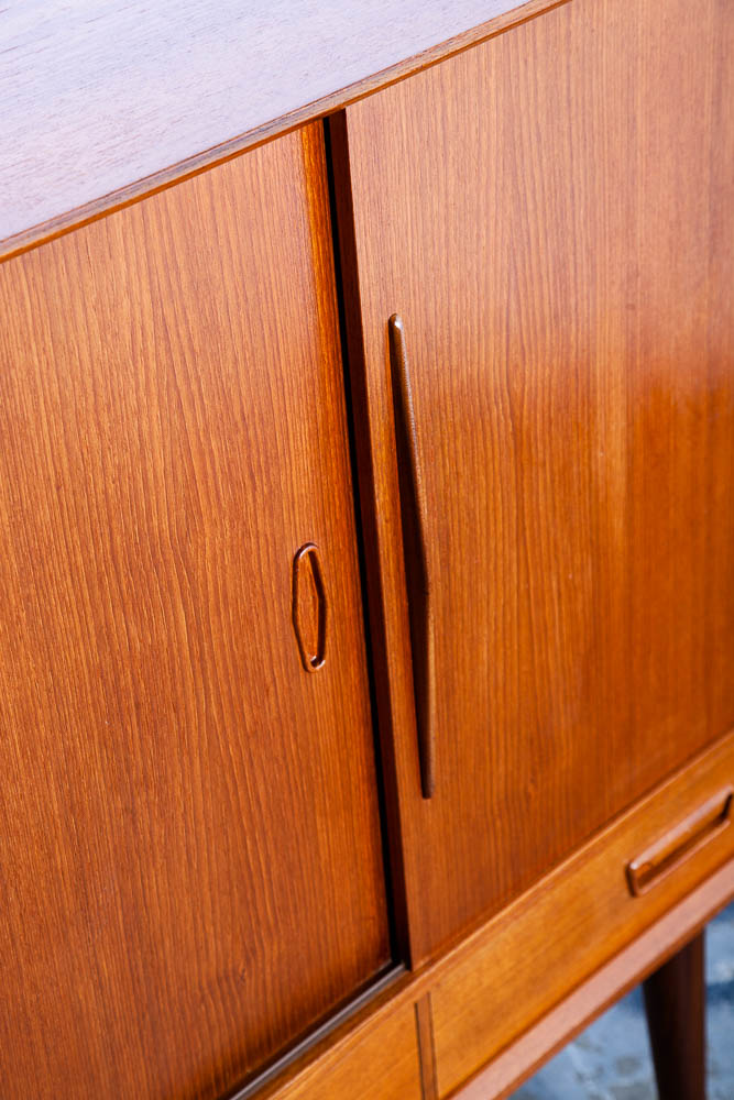 Mid Century Danish Modern Credenza Highboard Sideboard Denmark Bar Teak Drawers - Image 10