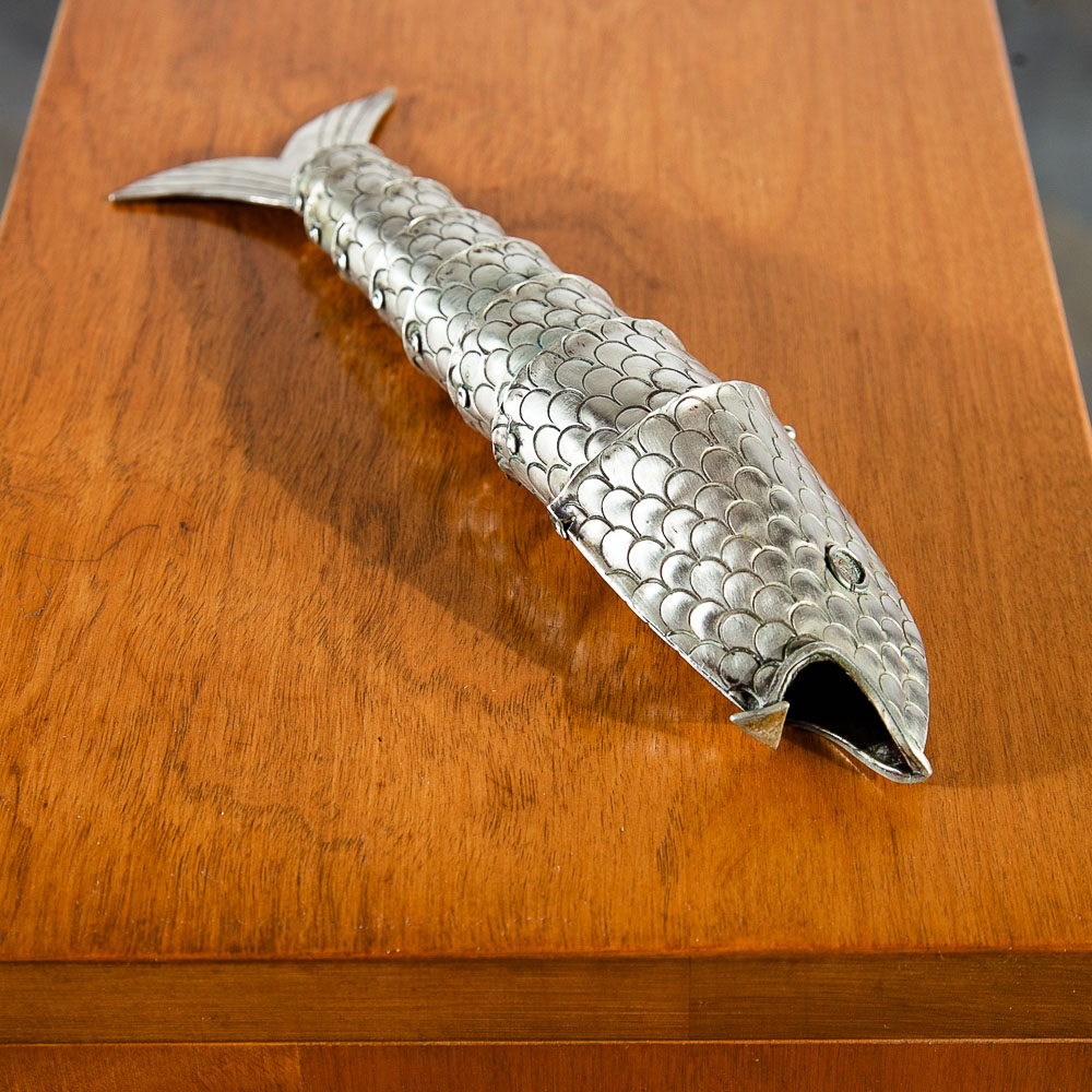 Mid Century Modern Bottle Opener Metal Fish Oscilating Barware Brass Articulated - Image 4