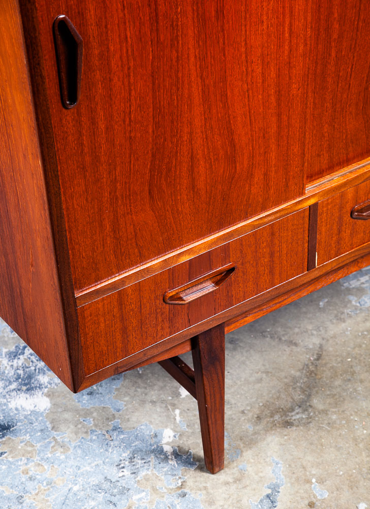 Mid Century Danish Modern Credenza Sideboard Teak Rosewood Bar Drawers Brass Mcm - Image 10