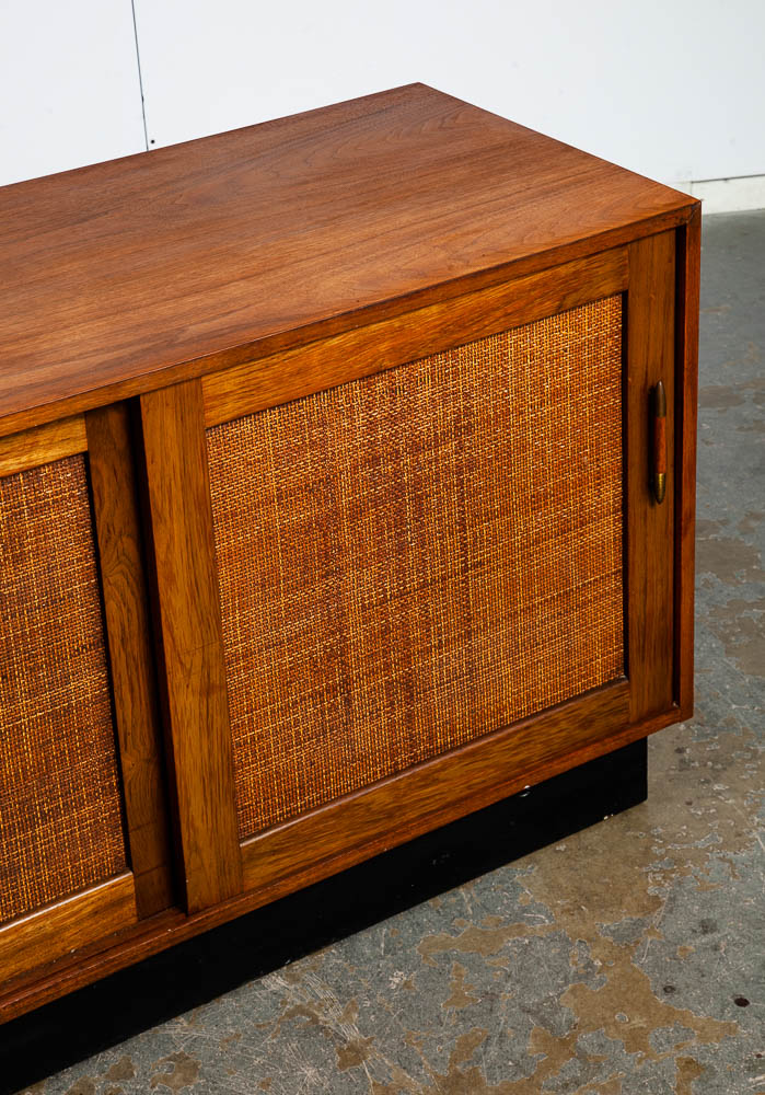Mid Century Modern Credenza Media Cabinet Kalpe Walnut Sliding Door Compact Storage Mcm Vintage - Image 7