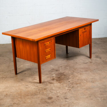 Mid Century Danish Modern Desk Floating 4 Drawer Locking Teak Executive Large NM