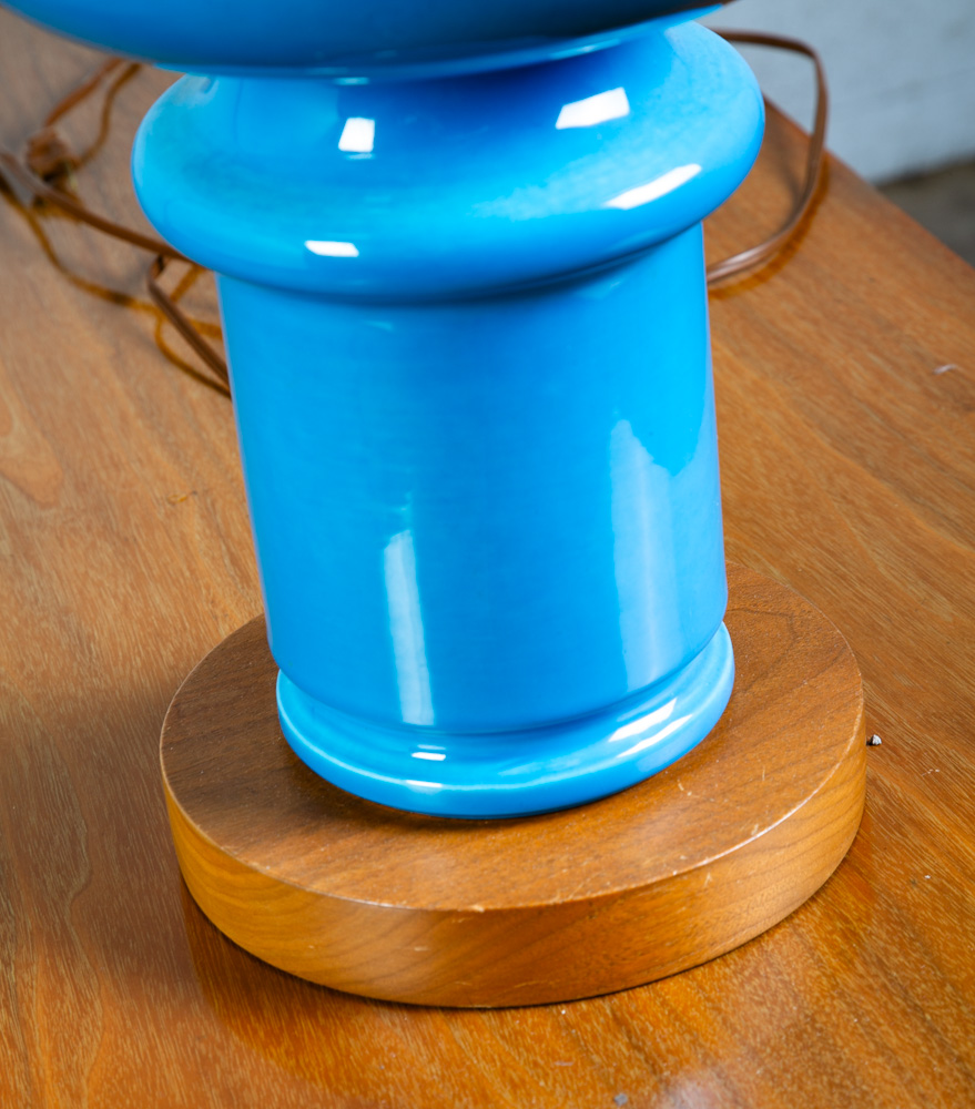 Mid Century Modern Table Lamp Art Glass Holmegaard Studio Blue Walnut Round Mcm - Image 7
