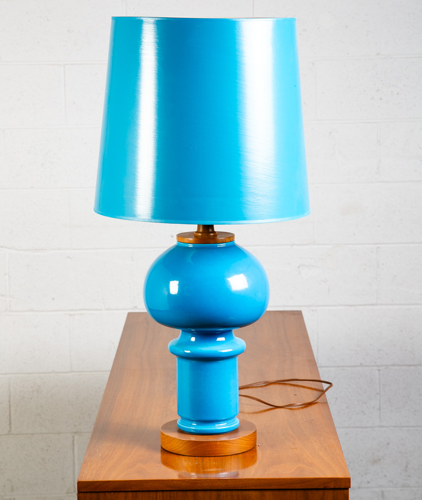 Mid Century Modern Table Lamp Art Glass Holmegaard Studio Blue Walnut Round Mcm - Image 5