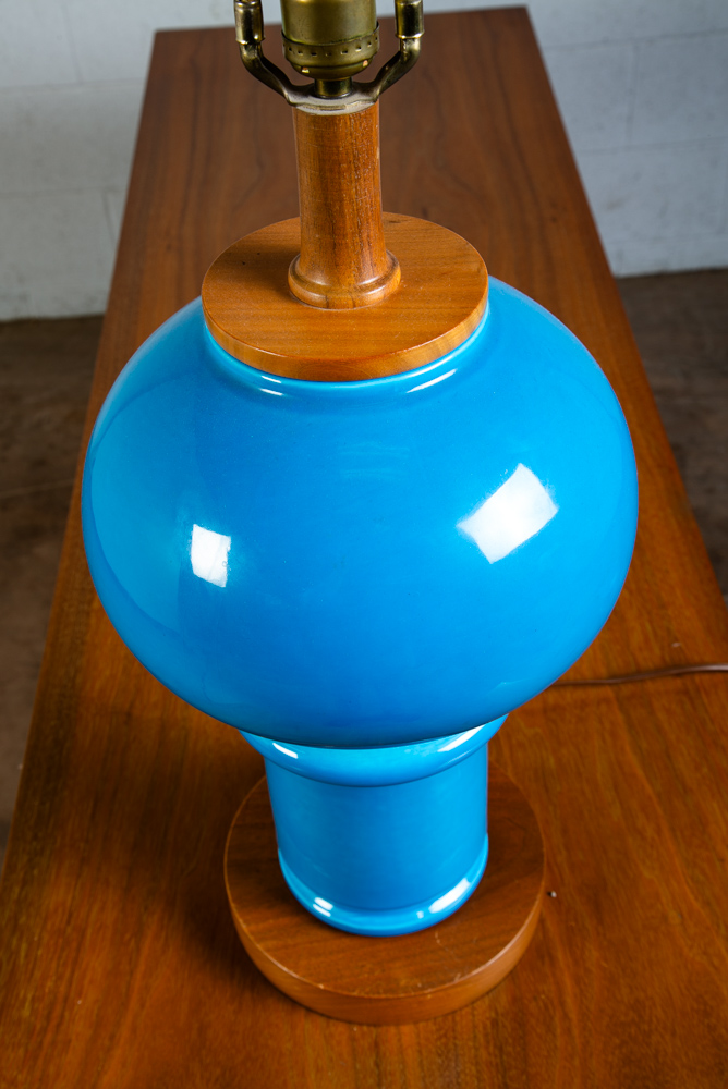 Mid Century Modern Table Lamp Art Glass Holmegaard Studio Blue Walnut Round Mcm - Image 10