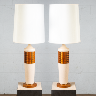 Mid Century Modern Lamp Set Walnut Ceramic Wood Pair Tall Table Vintage Light 2