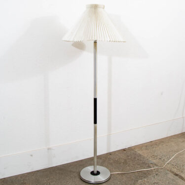 Mid Century Modern White Floor Lamp Bord Lampestativ W/ Lamp Shade Silver Metal