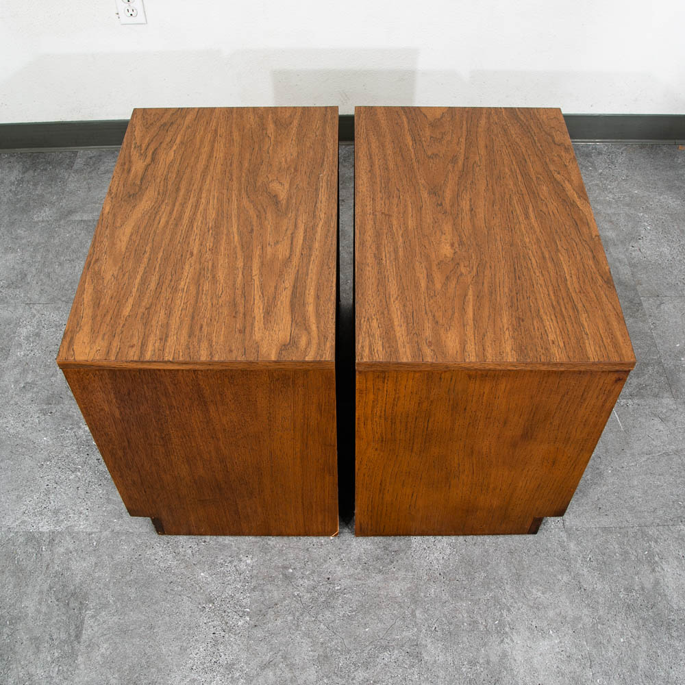 Mid Century Modern Nightstands End Side Tables Morris California Walnut Drawer M - Image 4