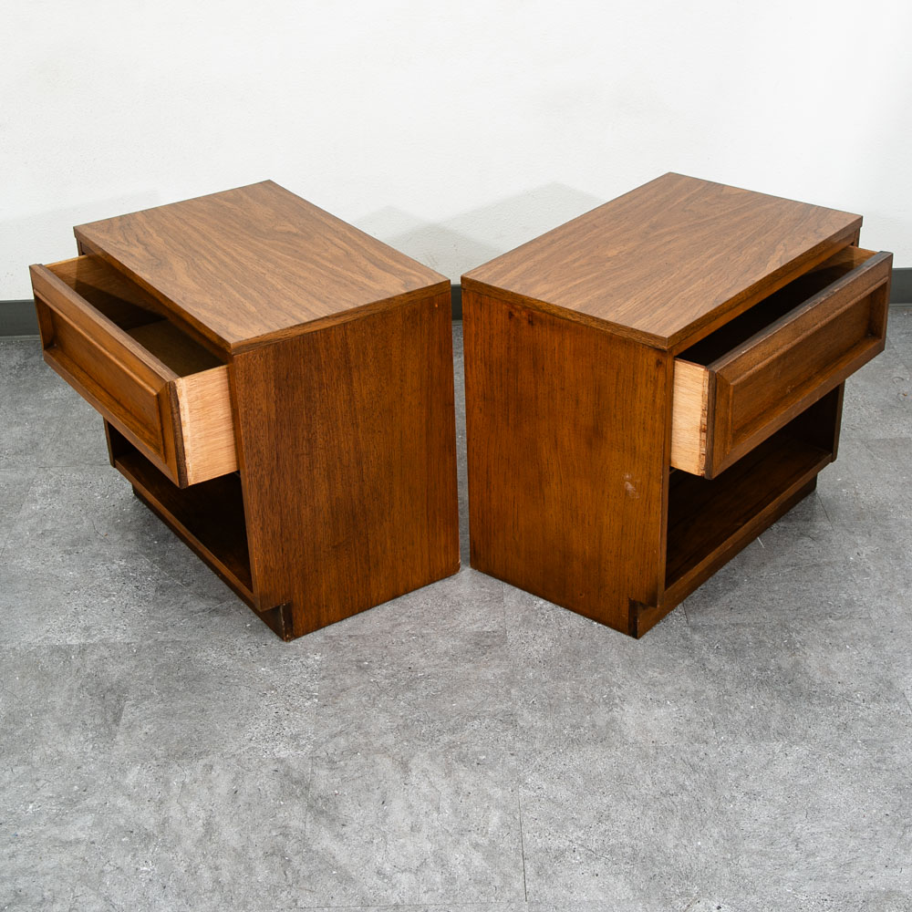 Mid Century Modern Nightstands End Side Tables Morris California Walnut Drawer M - Image 5