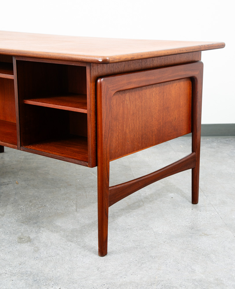 Mid Century Danish Modern Desk Executive Teak Finnish 6 Drawer Bookshelf Cabinet - Image 11