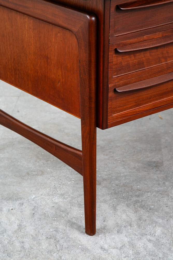 Mid Century Danish Modern Desk Executive Teak Finnish 6 Drawer Bookshelf Cabinet - Image 8