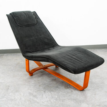 Mid Century Danish Modern Lounge Chair Chaise Black Suede Westnofa Recliner Mcm