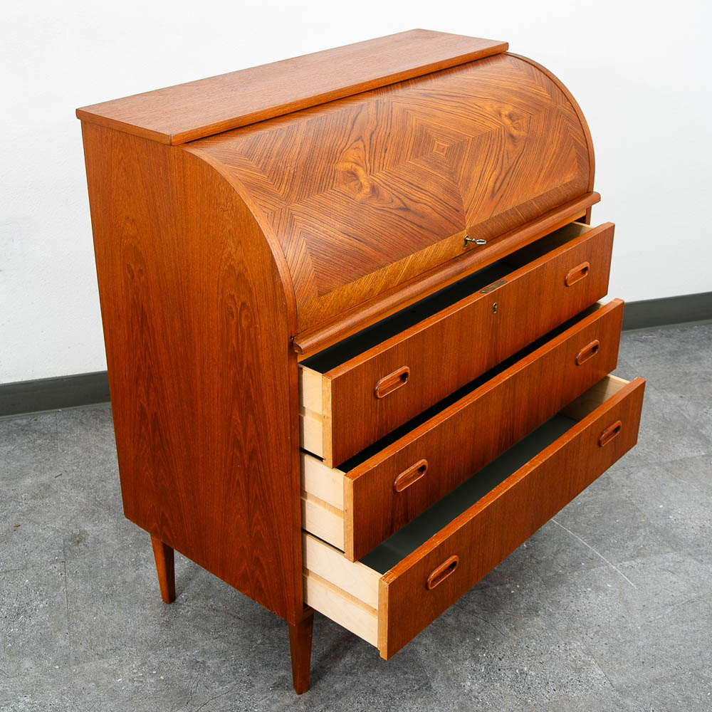 Mid Century Danish Modern Desk Rolltop Secretary Teak Wood Denmark Vintage Legs - Image 5