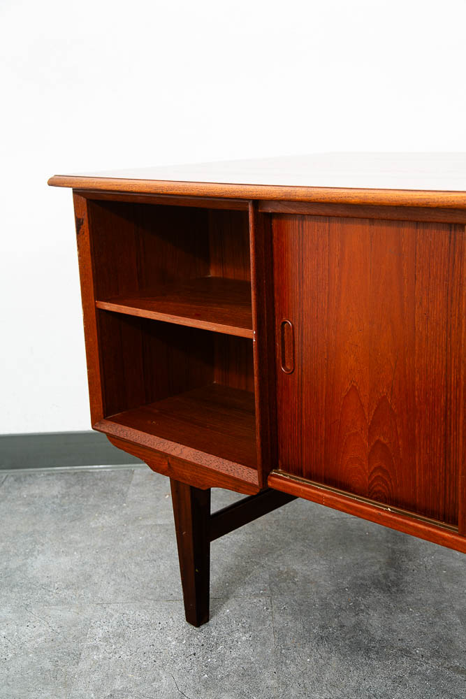 Mid Century Danish Modern Desk Executive Teak Floating 9 Drawer Bookshelf Office - Image 6