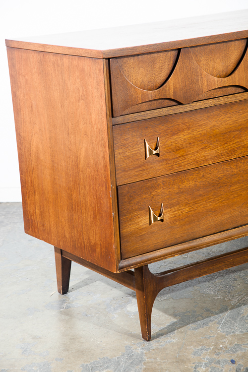 Mid Century Modern Dresser Credenza Broyhill Brasilia Vintage Danish 9 Drawer Broyhill Lane Martinsville Walnut