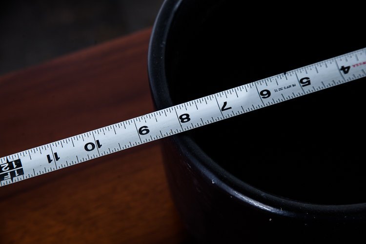 Mid Century Modern Planter Pot Gainey Ceramics C-8 Black Matte Round Pottery Studio Dark California Cylindrical C8 Cressey Maxwell Vintage