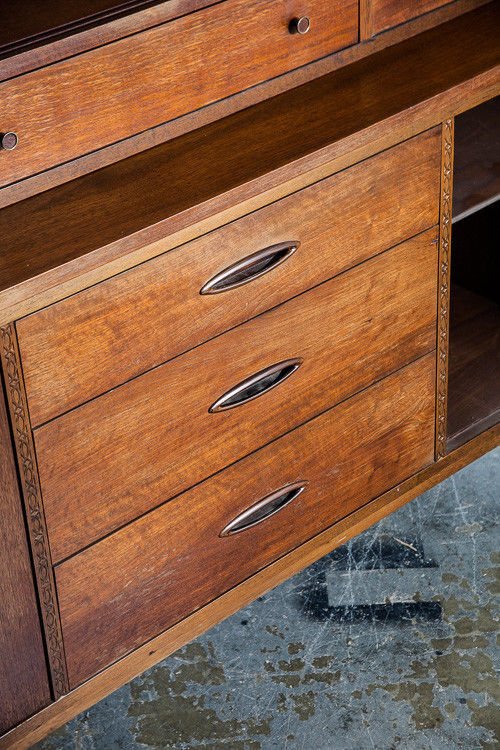 Mid century modern china cabinet hutch credenza broyhill sculptra vintage glass