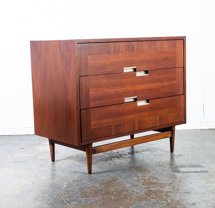 Mid century modern dresser chest of Drawers American of Martinsville merton gershun vintage Danish Restored Walnut Small Bedroom Lane Drexel