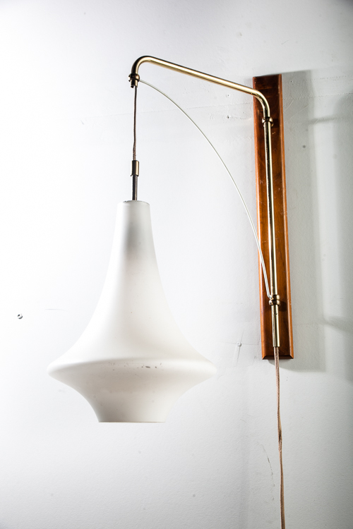Mid Century Modern Lamp Wall Sconce Gerald Sacramento Mid Century Modern Lamp Wall Sconce Gerald Thurston Lightolier Brass Glass Wood